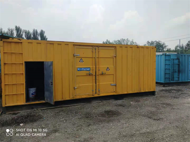 长清200KW柴油发电机组需要配备什么型号的电缆线？
