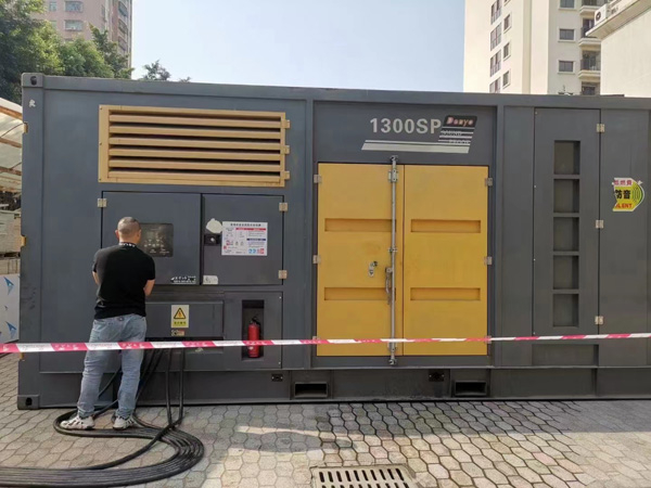 长清500KW发电机组冬季应该配多大的启动电瓶？